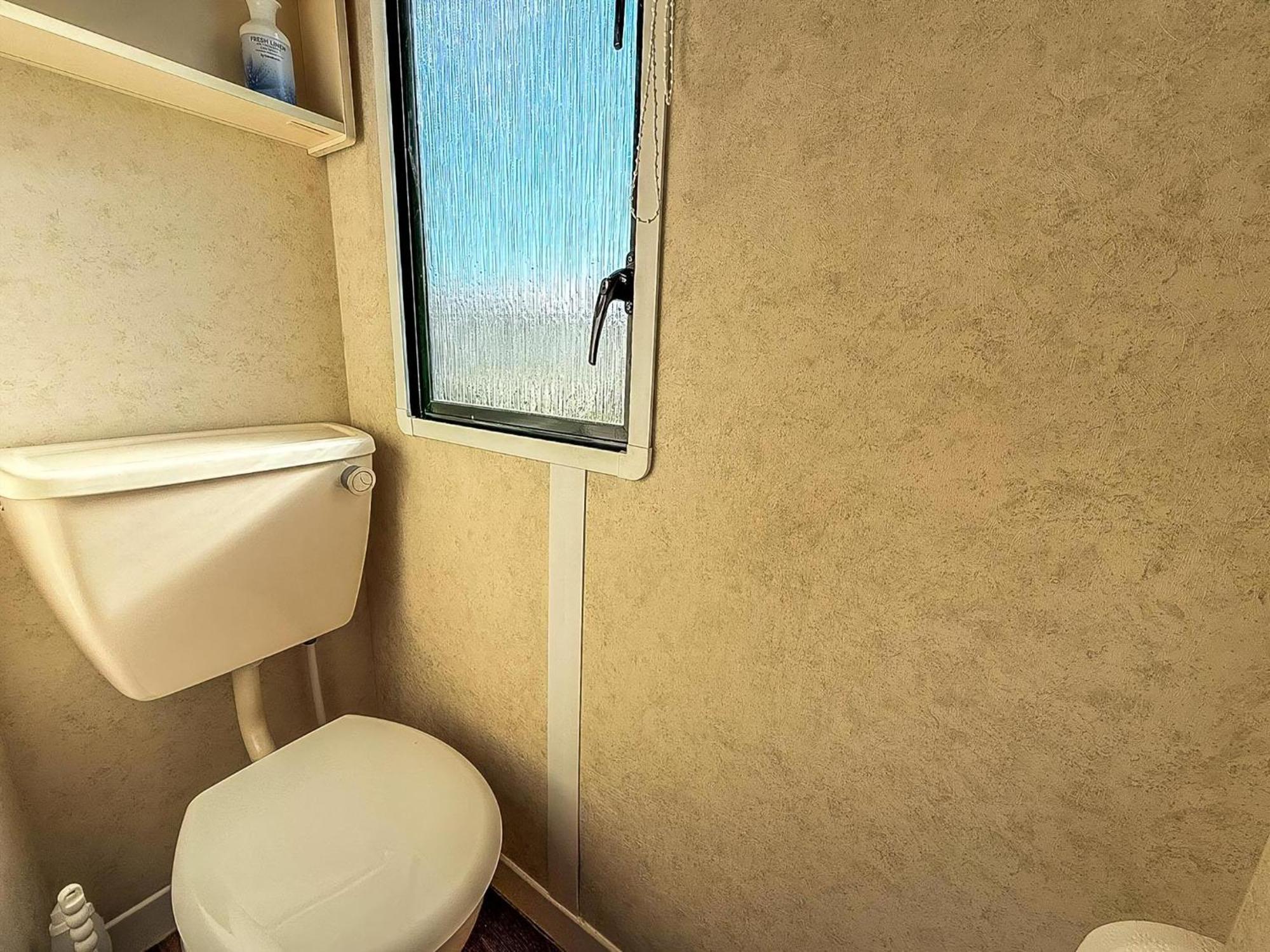 8 Berth Caravan With Free Wifi At Heacham Holiday Park In Norfolk Ref 21008E Dış mekan fotoğraf