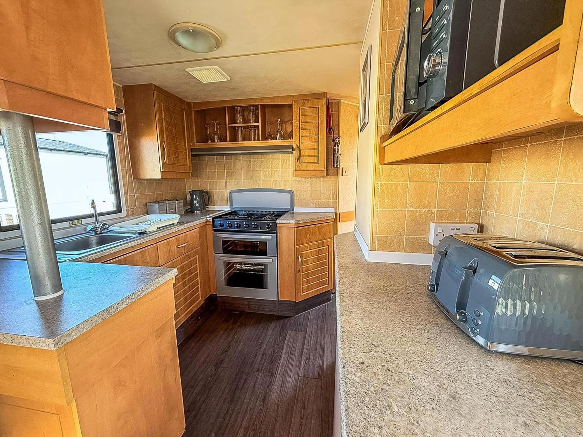 8 Berth Caravan With Free Wifi At Heacham Holiday Park In Norfolk Ref 21008E Dış mekan fotoğraf